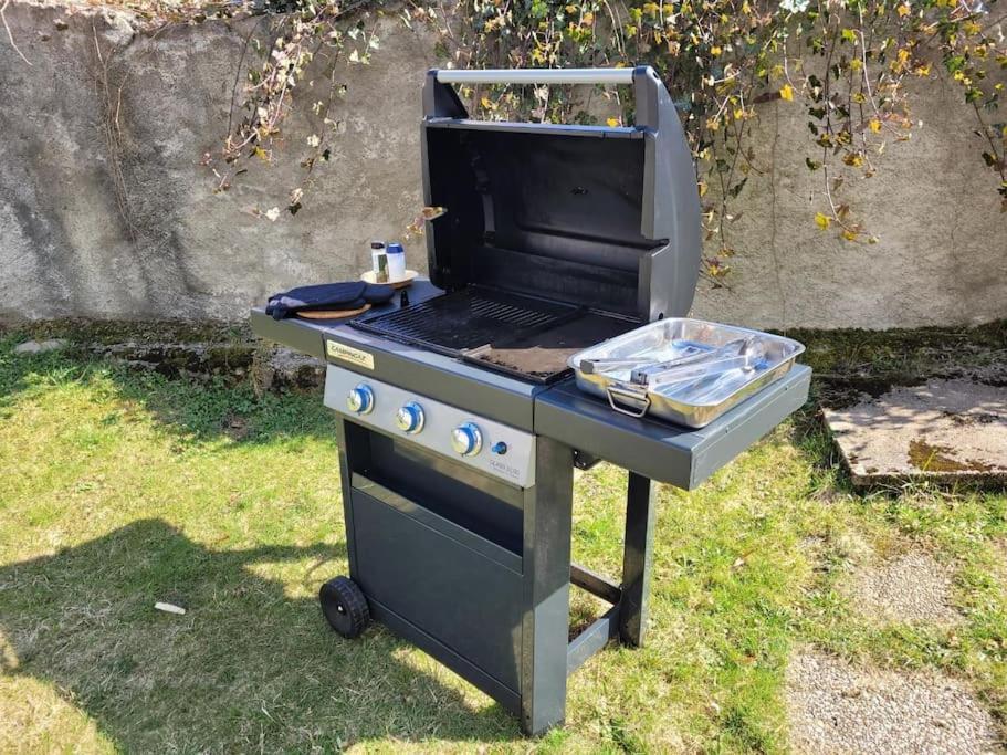 ונטרון Gite Bruyere, 2 A 5 Personnes Avec Salle De Jeux Et Spa Dans La Residence מראה חיצוני תמונה